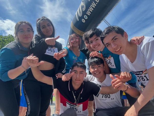 Gran Celebración del 24° Aniversario del Liceo Ríos de Chile con su Exitosa Corrida Familiar